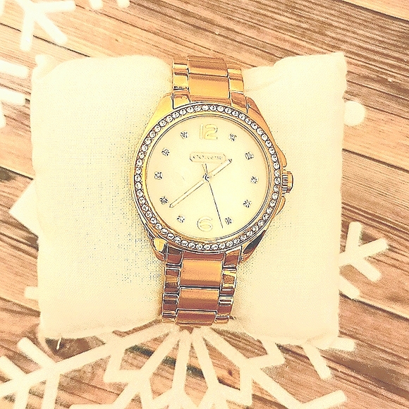 Woman's Coach Watch - Picture 2 of 2